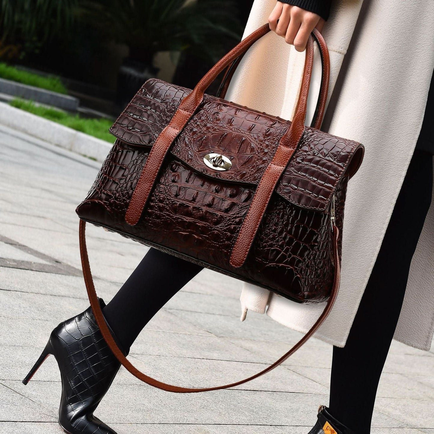 Leocadia Crocodile Pattern Medium Tote Bag - ShopLorca