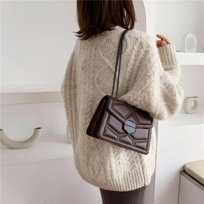 Modish Quilted Shoulder Bag - ShopLorca