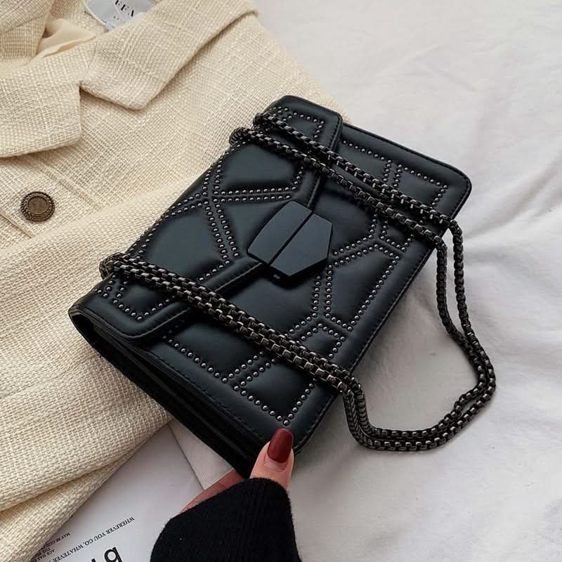 Modish Quilted Shoulder Bag - ShopLorca
