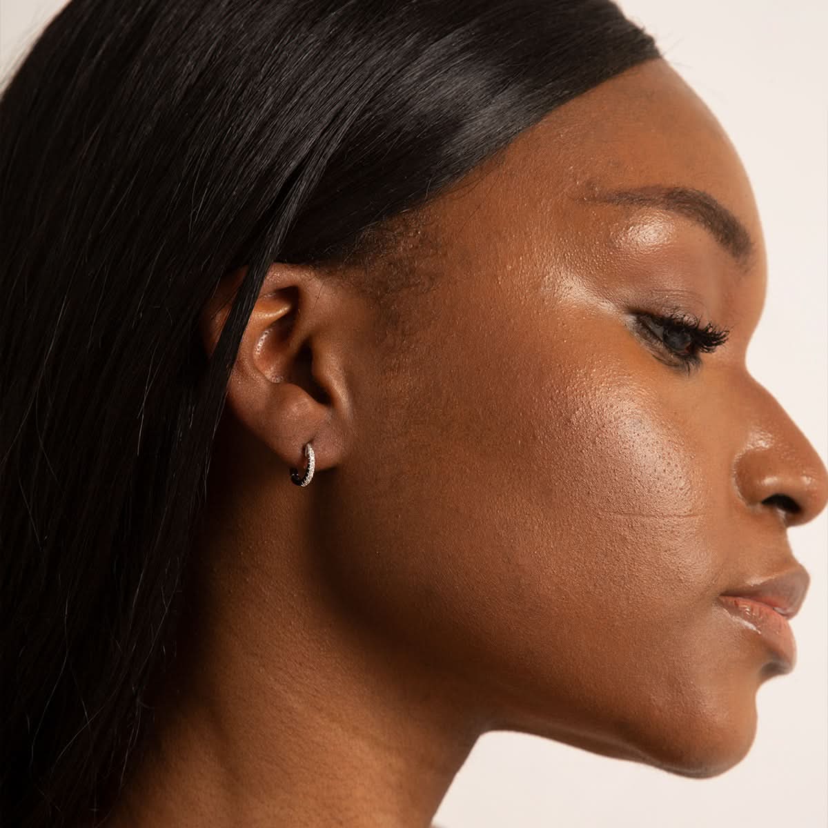 Sparkling Huggie Earrings - ShopLorca