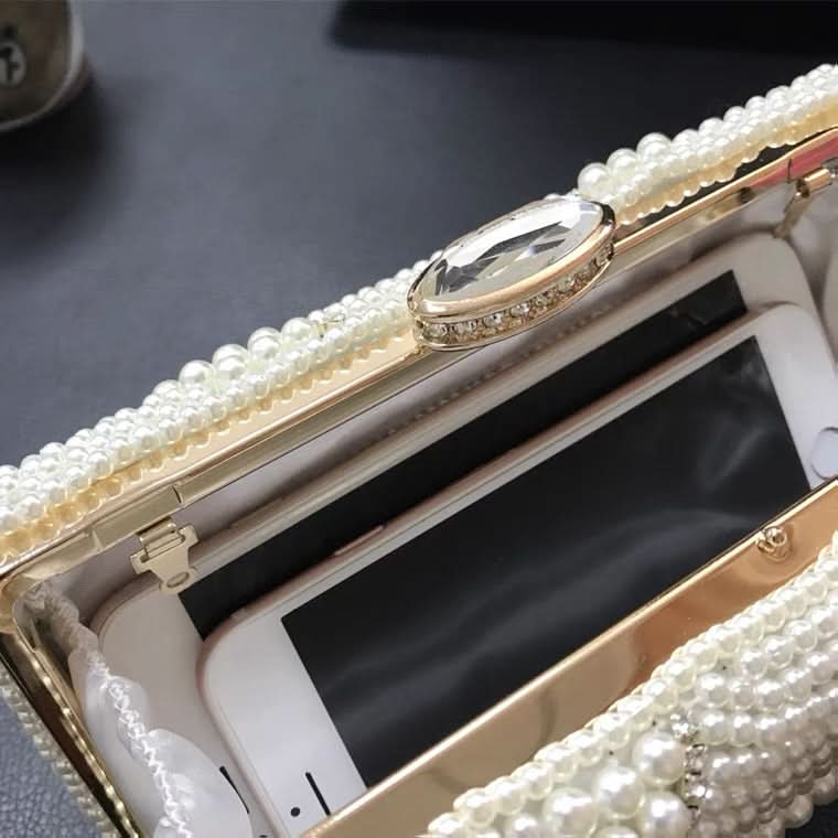 Violeta Luxury Pearl Clutch Bag GOTTA USE ALIBABA FOR THIS ONE I THINK - ShopLorca