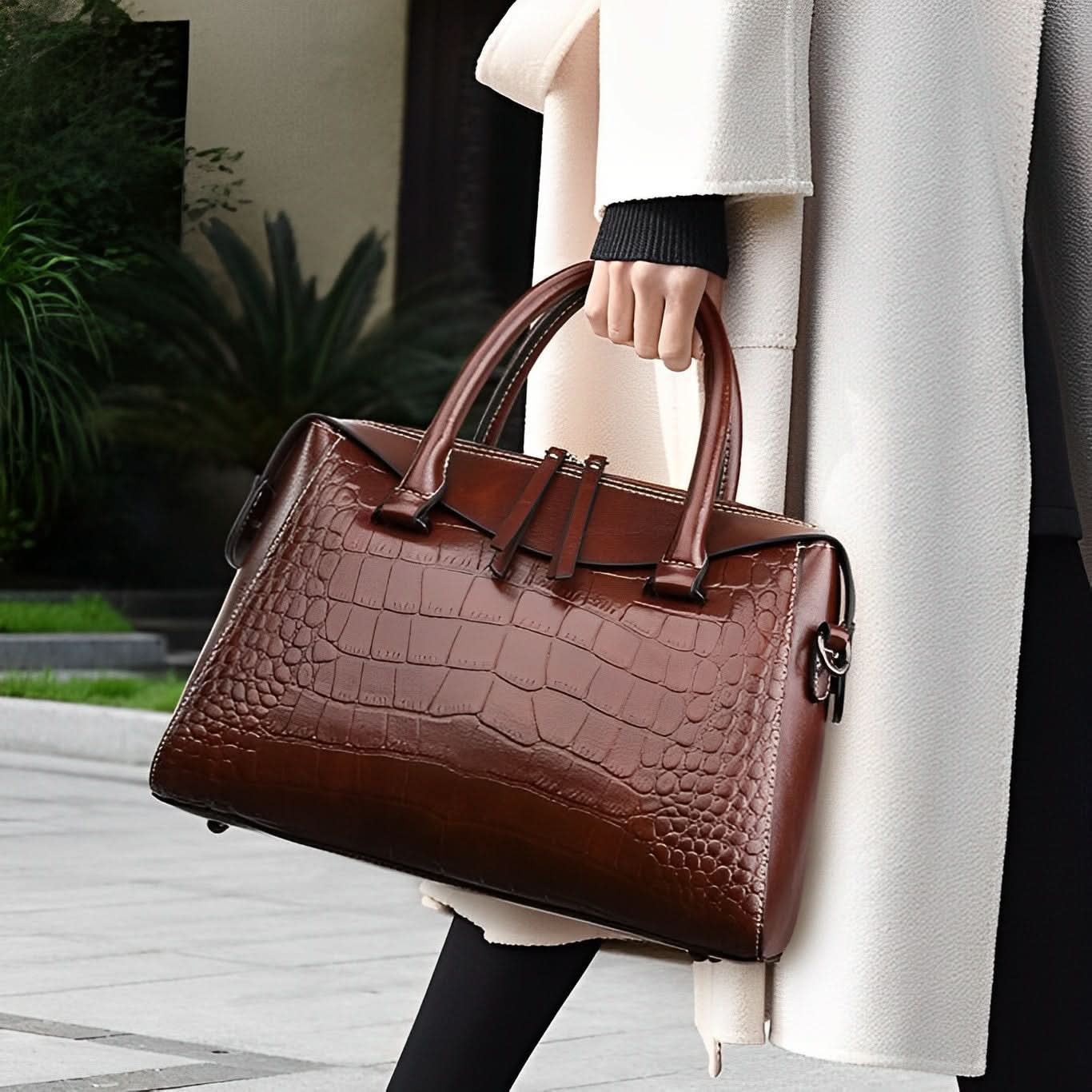 Tara Everyday Medium Tote Bag - ShopLorca