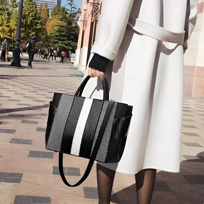 Zadie Everyday Medium Tote Bag - ShopLorca